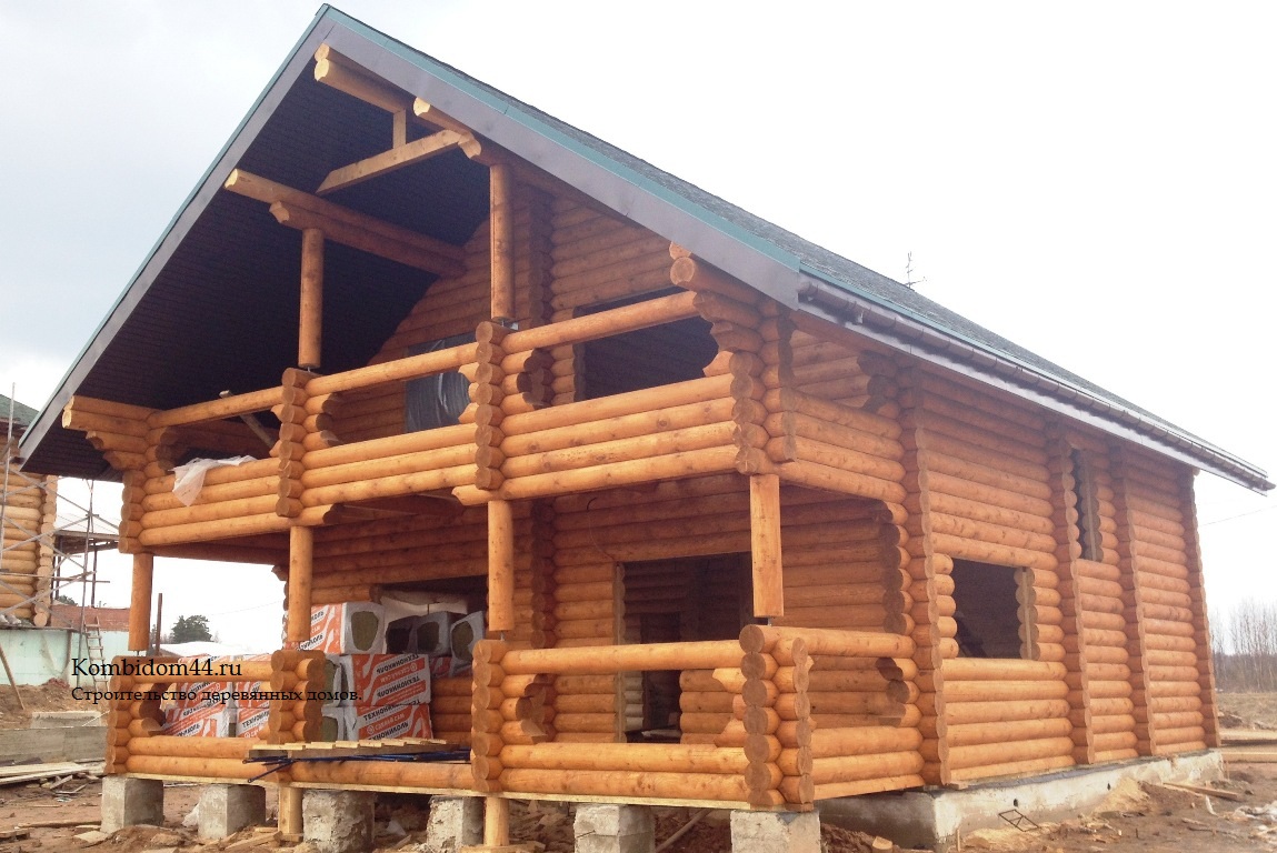 Фото деревянных домов из профилированного и непрофилированного бруса